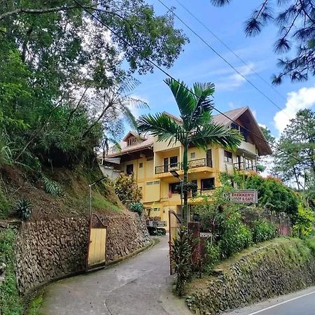Trekkers Lodge And Cafe Банауе Екстериор снимка