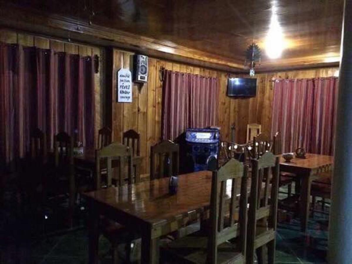 Trekkers Lodge And Cafe Банауе Екстериор снимка